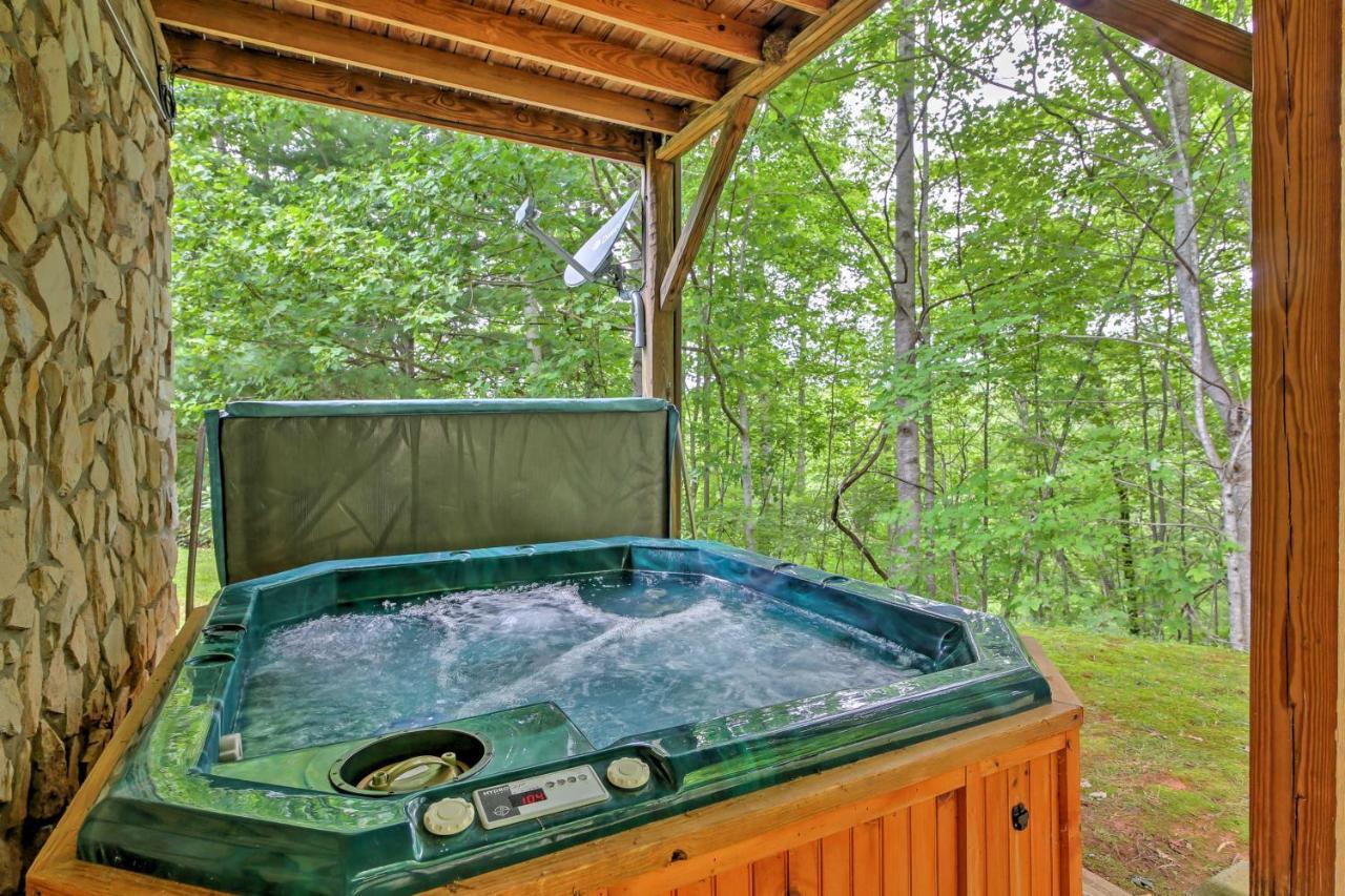 Bryson City Cabin With Hot Tub, Views And Pool Table! Zewnętrze zdjęcie